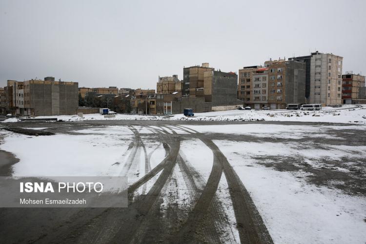 تصاویر بارش اولین برف پاییزی در مشهد,عکس های بارش برف در مشهد,تصاویری از بارش برف در مشهد