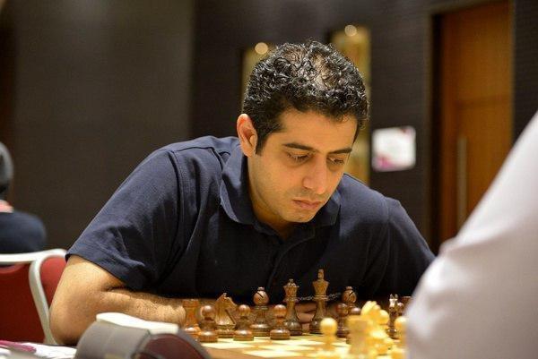 احسان قائم مقامی, استادبزرگ شطرنج