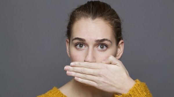ویروس کرونا,ابتلای مبتلایان کرونا به اختلال بویایی پاروزمیا