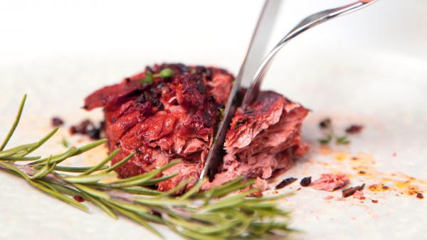 تولید گوشت آبدار از پروتئین‌های گیاهی,گوشت گیاهی