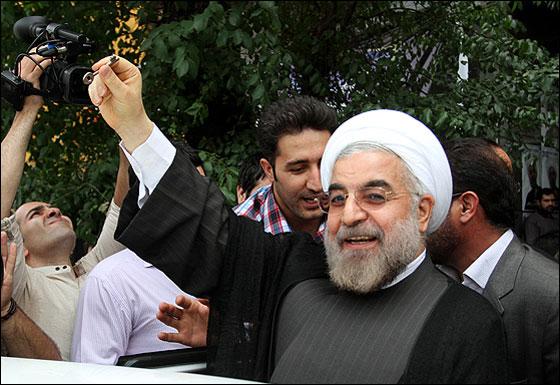 حسن روحانی,شکایت از روحانی به کمیسیون اصل نود مجلس