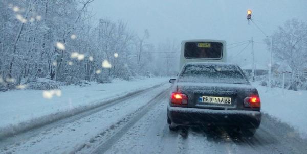 پیش بینی بارش برف و باران در جاده های ٢٥ استان,وضعیت آب و هوا در جاده های کشور