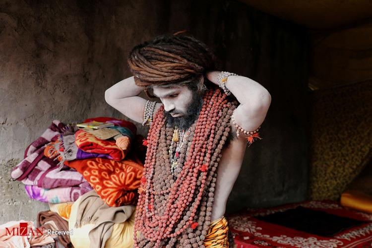 تصاویر حمام سالانه هندی‌ها در رود گنگ,عکس های حمام گرفتن هندی ها,تصاویر مراسم Kumbh Mela در هند