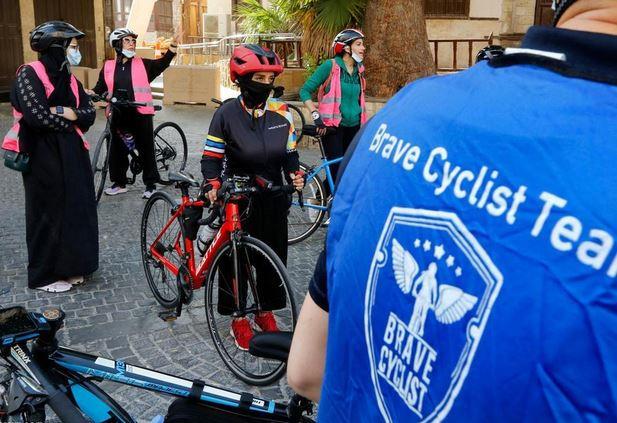 تصاویر دوچرخه سواری زنان و دختران در عربستان,عکس های دوچرخه سواری در عربستان,تصاویر دوچرخه سواری زنان عرب
