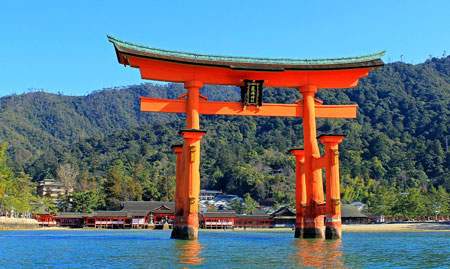 ژاپن,کشور ژاپن,معبد ایتسوکوشیما ژاپن