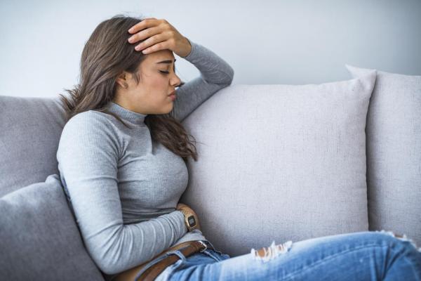 درد شکم بعد از رابطه جنسی همراه با تب