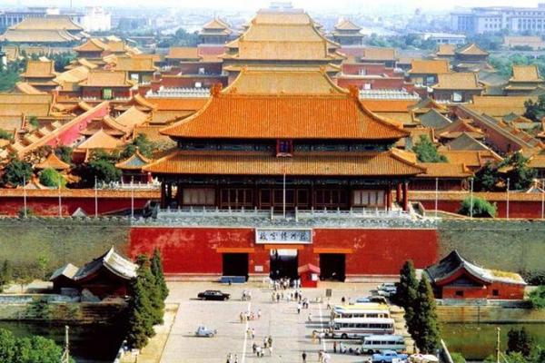 پکن چین,سفر به پکن چین,میدان تیانانمن پکن چین