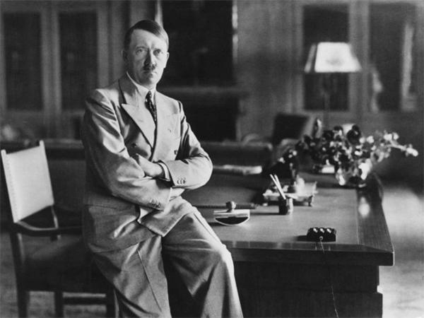 آدولف هیتلر,سرنوشت آدولف هیتلر,پدر آدولف هیتلر که بود