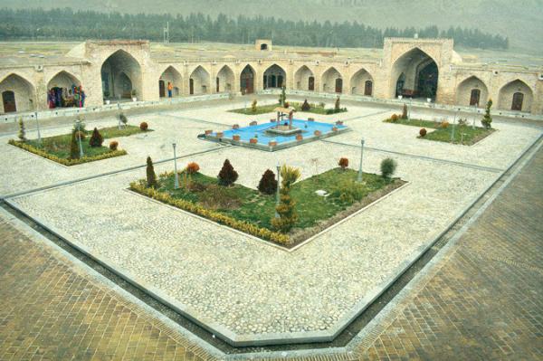 اقامت مسافران نوروزی,دانستنی های درباره کاروانسراها,زیباترین کاروانسراهای ایران,