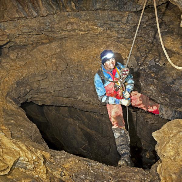 غارنوردی,لباس غارنوردی,ورزش غارنوردی