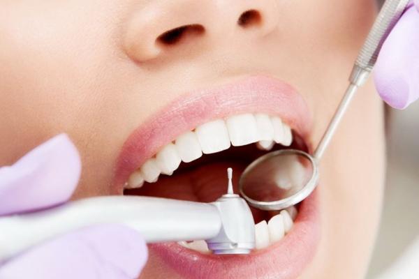 دندانپزشکی زیبایی و ترمیمی دندانپزشکی زیبایی و ترمیمی