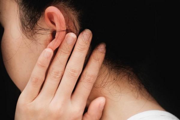 علت گوش درد,بررسی سلامت گوش,ارتباط وضعیت گوش ها با سلامتی بدن