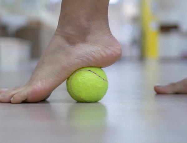 تمرینات ورزشی برای صافی کف پا,انواع روش های صافی کف پا