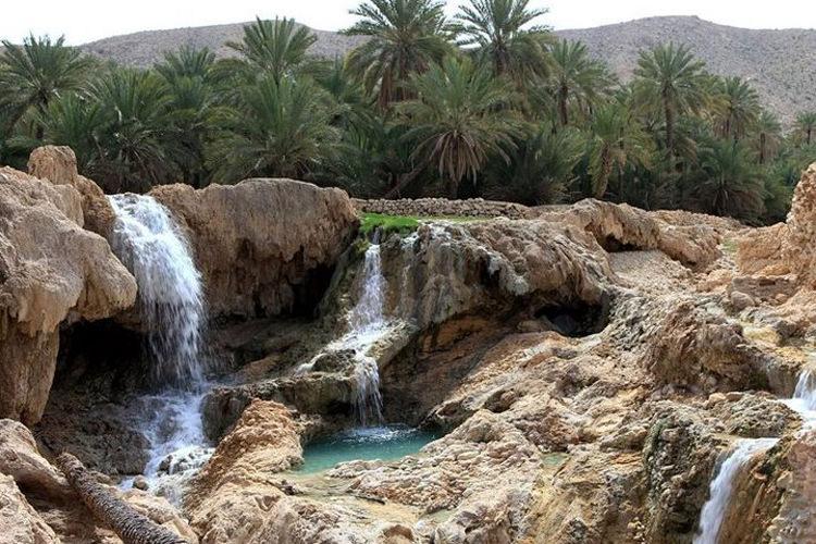چشمه های ایران,کوتاه ترین رودخانه دنیا,جاذبه های گردشگری