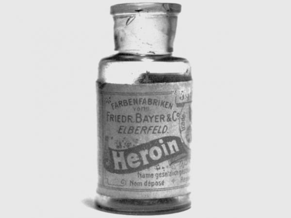 تاریخچه هروئین,اختراع هروئین,دیامورفین