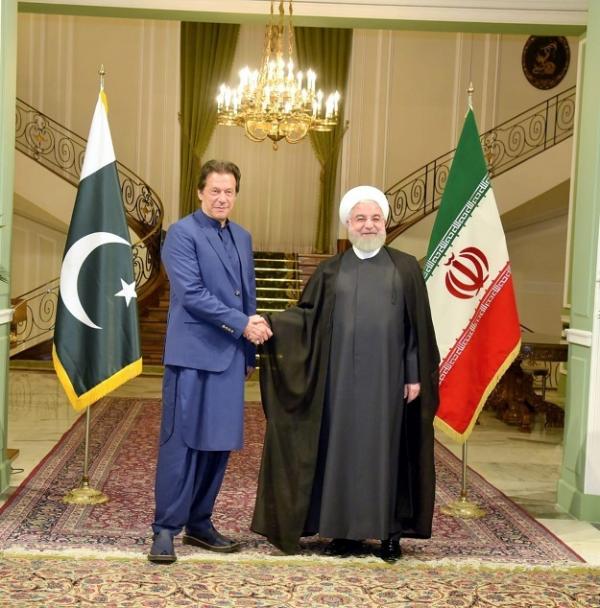 دیدار عمران خان و حسن روحانی