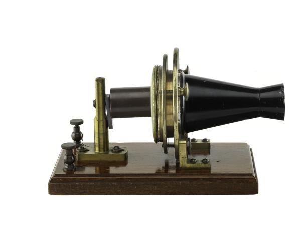 سال اختراع تلفن,اختراع تلفن,چگونگی اختراع تلفن