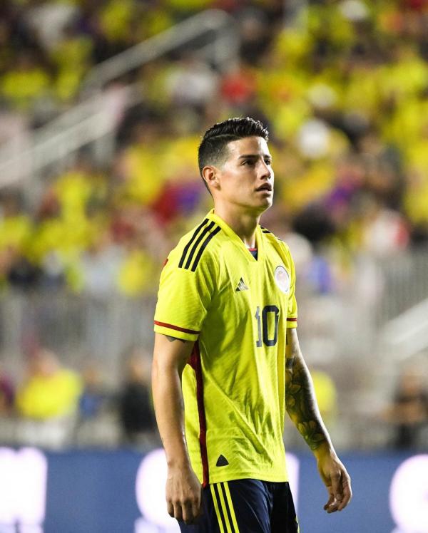 جیمز رودریگز در کدام تیم بازی می کند جیمز رودریگز در کدام تیم بازی می کند