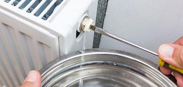 فشار آب پکیج,بررسی اتصالات و سر دوش حمام و ظرف‌شویی