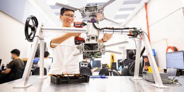 مهندسی مکاترونیک برای ساخت ربات