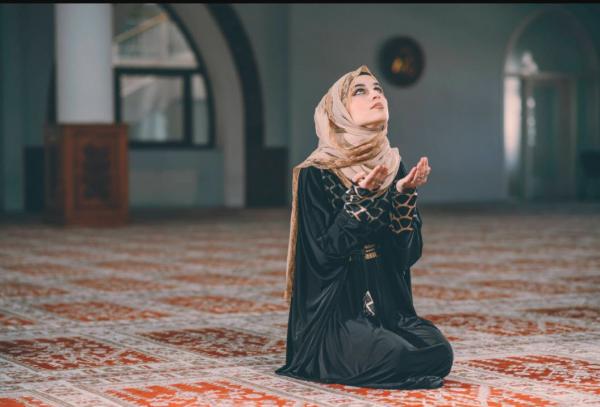 نماز حضرت زینب س,روشهای خواندن نماز حضرت زینب س,نماز حضرت زینب برای ازدواج