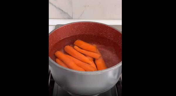 طرز تهیه حلوای هویچ,طرز تهیه حلوا,آشنایی با طرز تهیه حلوا هویج