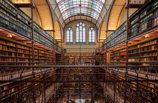 کتابخانه قدیمی موزه ریکس آمستردام