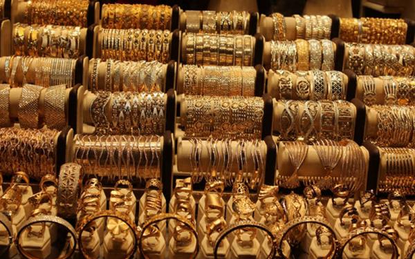 طلا سازی از صنایع دستی یزد,طلا سازی در یزد,صنایع دستی یزد چیست