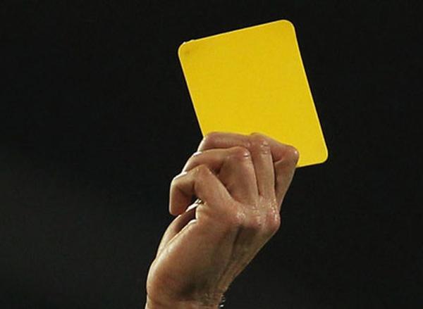 کارت زرد در فوتبال چیست